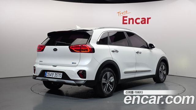 Kia Niro из Кореи Encar