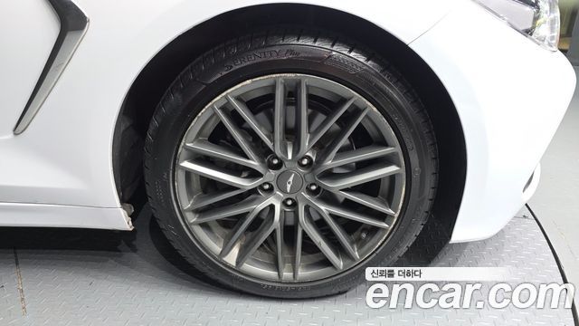 Genesis G70 из Кореи Encar