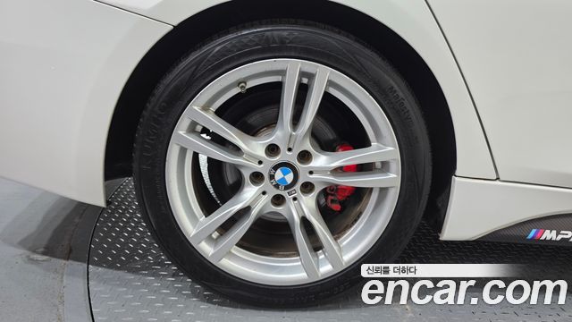 BMW 3-Series из Кореи Encar