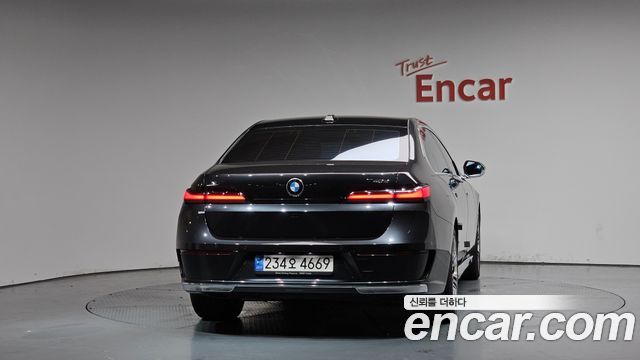BMW 7-Series из Кореи Encar