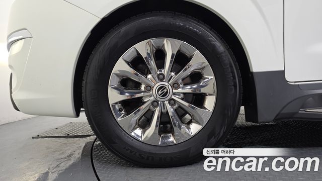 Ssangyong KORANDO из Кореи Encar