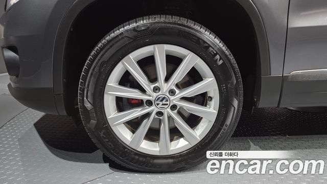 Volkswagen Tiguan из Кореи Encar