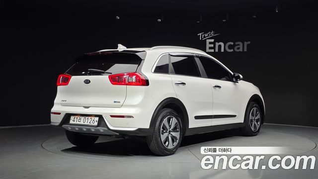 Kia Niro из Кореи Encar