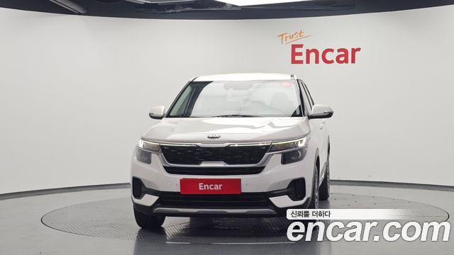 Kia Seltos из Кореи Encar