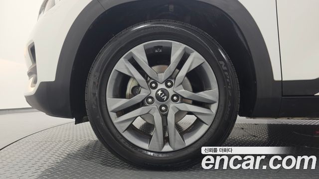 Kia Seltos из Кореи Encar