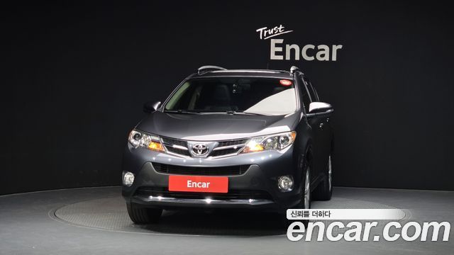 Toyota RAV4 2.5 2WD 4th — пробег 59 747 км
