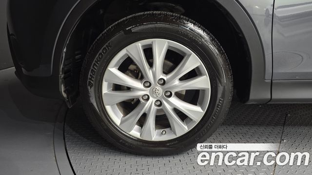 Toyota RAV4 2.5 2WD 4th — пробег 59 747 км