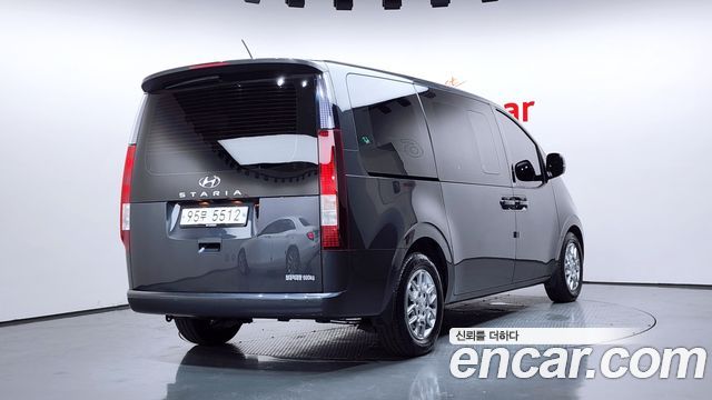 Hyundai Staria из Кореи Encar