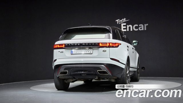Land Rover Range Rover Velar 3.0 D300 R-Dynamic SE — пробег 131 172 км — фото 4 из 5