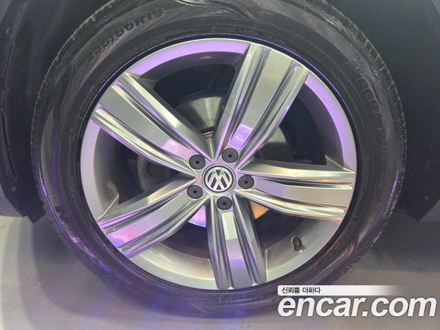 Volkswagen Tiguan из Кореи Encar