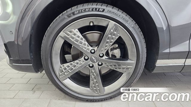 Genesis GV70 из Кореи Encar