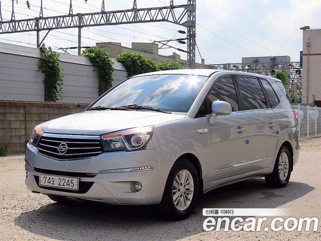 Ssangyong KORANDO 2WD TX 11-seater — пробег 148 500 км — фото 2 из 5