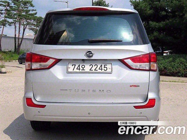 Ssangyong KORANDO 2WD TX 11-seater — пробег 148 500 км — фото 4 из 5