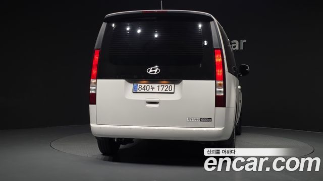 Hyundai Staria из Кореи Encar
