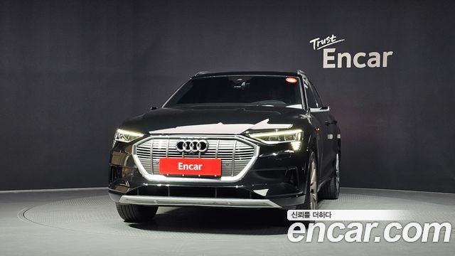 Audi e-tron 55 Quattro — пробег 86 203 км — фото 3 из 5