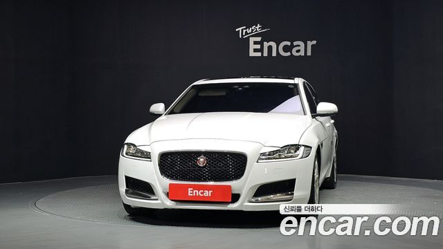 Jaguar XF из Кореи Encar