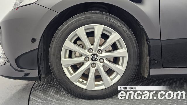 Toyota Camry из Кореи Encar