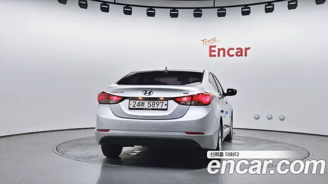 Hyundai AVANTE из Кореи Encar