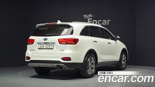 Kia Sorento Gasoline 2.0 Turbo 2WD Master Special — пробег 170 937 км — фото 2 из 5