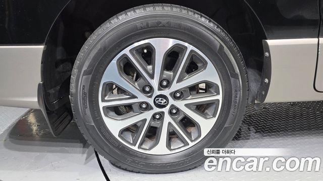 Hyundai Starex из Кореи Encar
