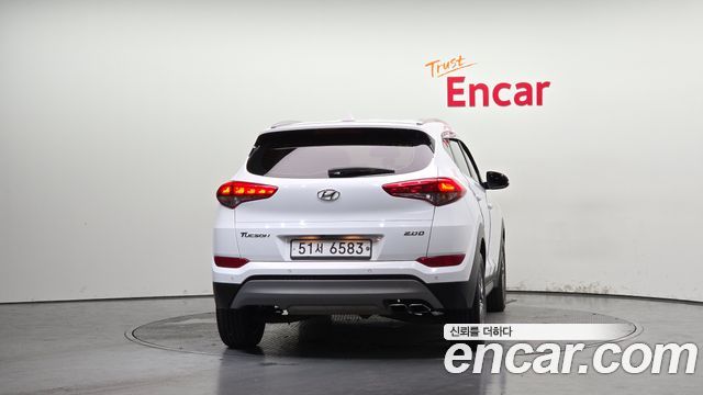 Hyundai Tucson из Кореи Encar