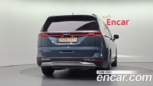 Kia Carnival из Кореи Encar