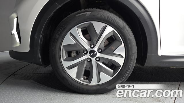 Kia Niro Earth — пробег 155 233 км — фото 5 из 5