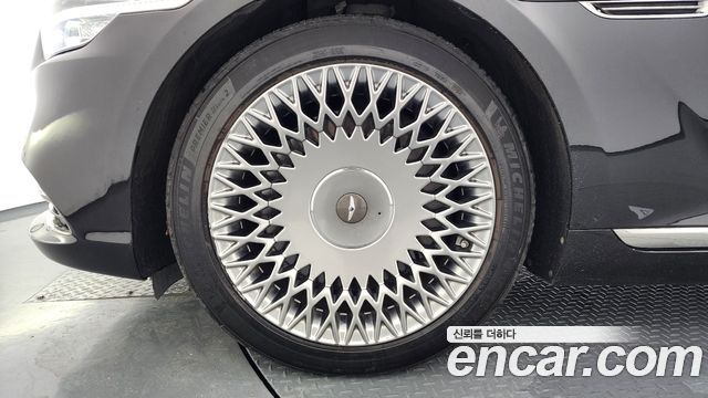 Genesis G90 из Кореи Encar