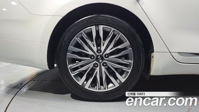 Kia K7 из Кореи Encar