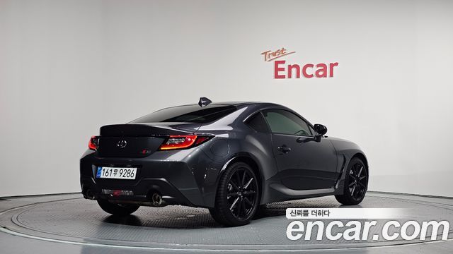 Toyota 86 2.4 Premium — пробег 4 675 км — фото 2 из 5