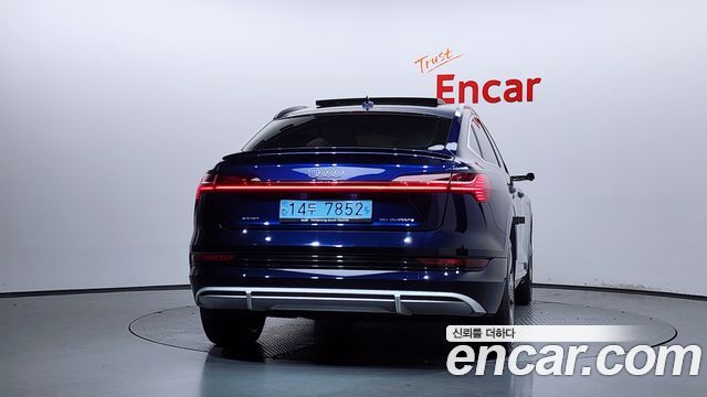 Audi e-tron 55 Quattro Sportback — пробег 158 417 км — фото 4 из 5