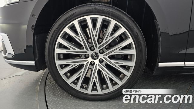 Audi A8 из Кореи Encar
