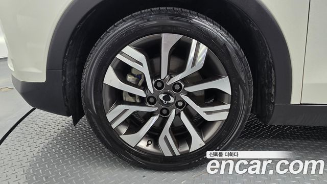 Ssangyong TIBOLI из Кореи Encar
