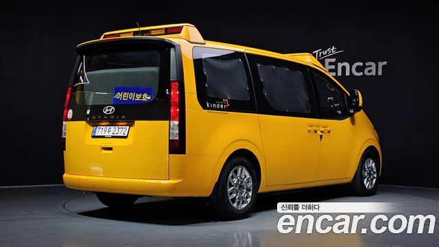Hyundai Staria из Кореи Encar