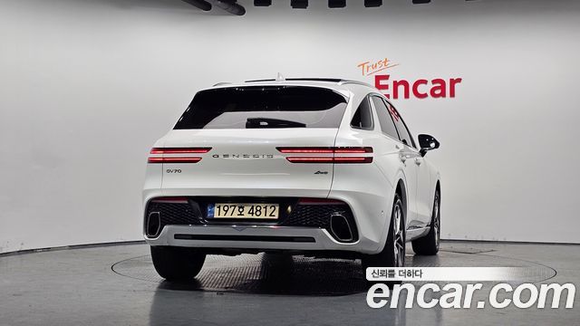 Genesis GV70 из Кореи Encar