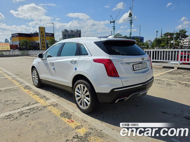 Cadillac XT5 3.6 Platinum — пробег 138 040 км