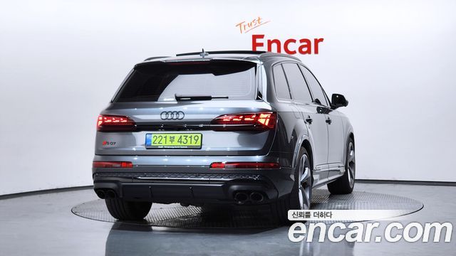 Audi SQ7 из Кореи Encar