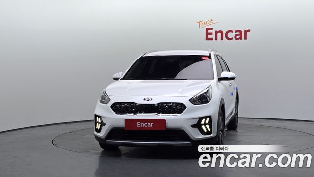 Kia Niro 1.6 HEV Prestige — пробег 162 307 км — фото 3 из 5