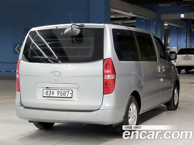 Hyundai Starex 5-Seater VAN Smart — пробег 119 051 км — фото 2 из 5