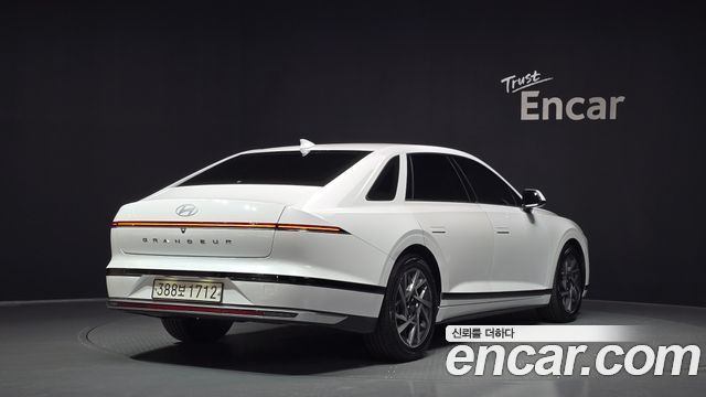 Hyundai Grandeur из Кореи Encar