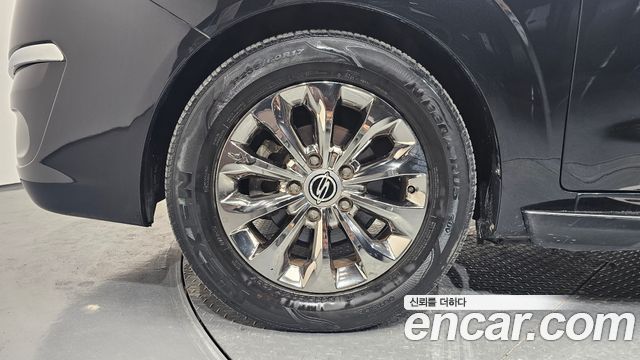 Ssangyong KORANDO из Кореи Encar