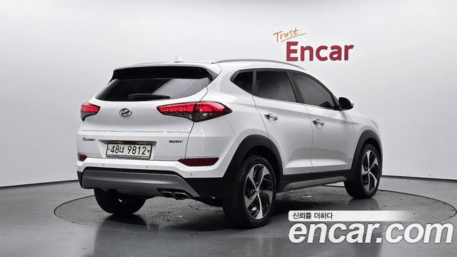 Hyundai Tucson из Кореи Encar