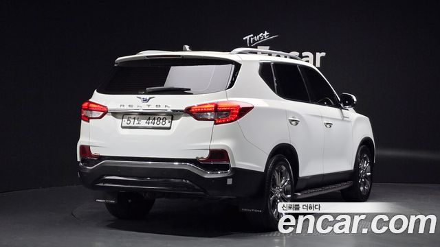 Ssangyong Rexton из Кореи Encar