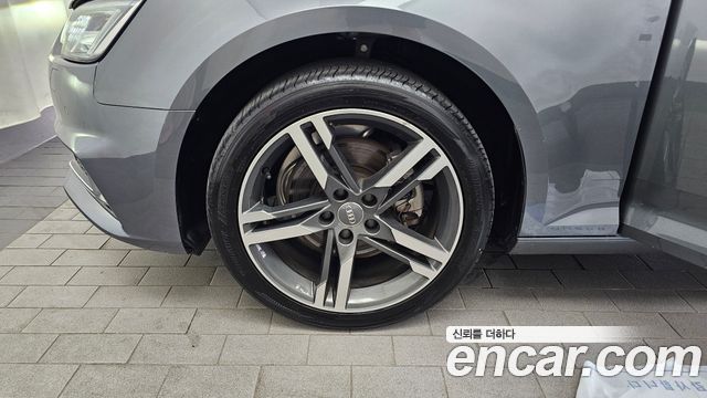 Audi A4 из Кореи Encar