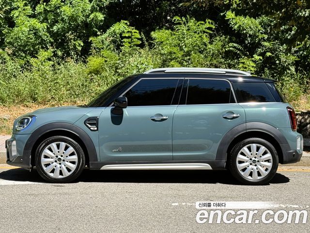 Mini Countryman ALL4 Classic Plus Lite 2nd — пробег 65 000 км — фото 2 из 5