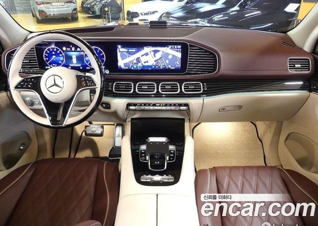 Mercedes-Benz GLS-Class Maybach GLS600 4MATIC Manufakur — пробег 13 000 км — фото 3 из 5