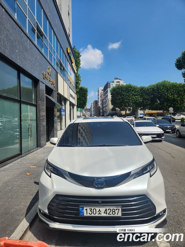 Toyota Sienna из Кореи Encar