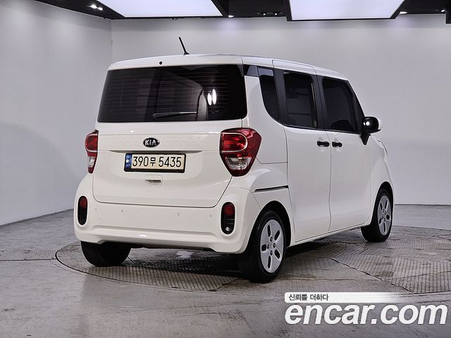 Kia RAY Van Prestige — пробег 97 929 км — фото 4 из 5
