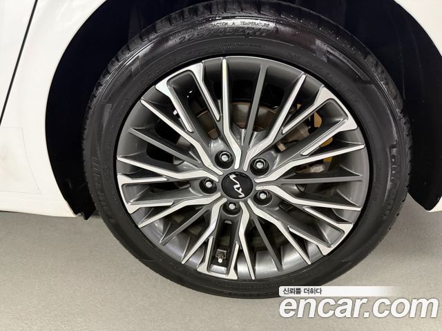 Kia K3 из Кореи Encar