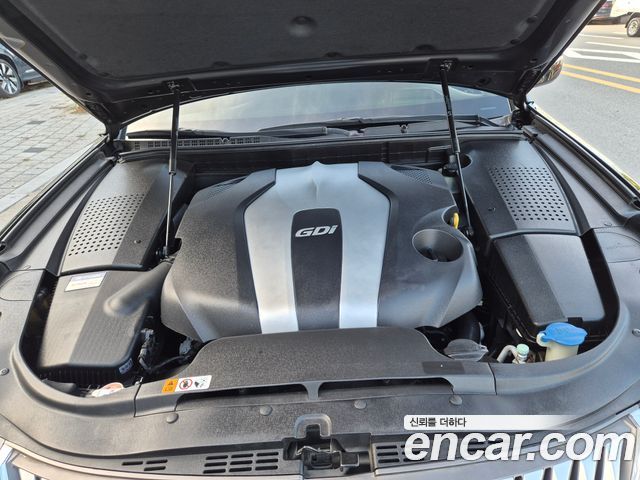 Hyundai Equus из Кореи Encar